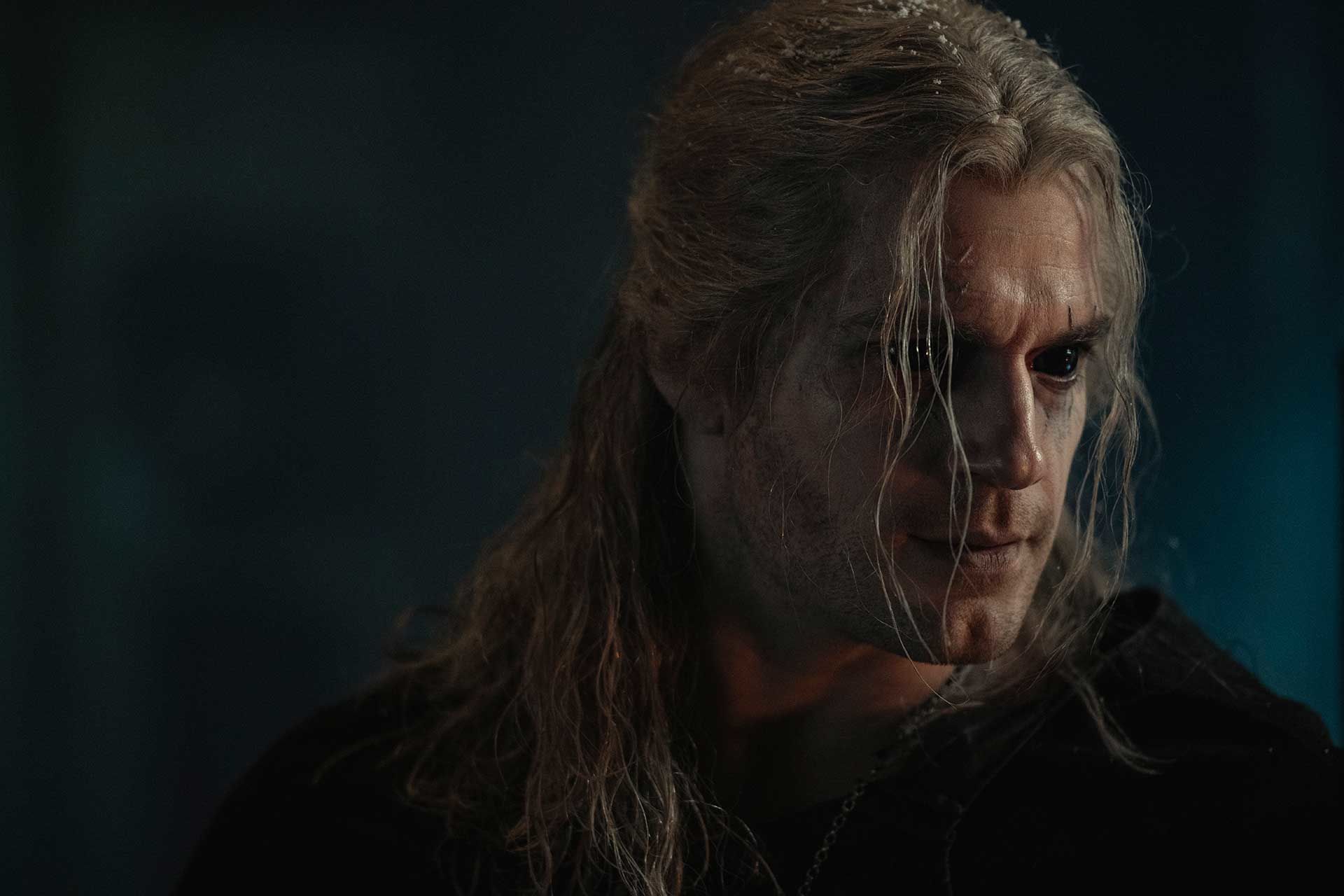 Henry Cavill, The Witcher'ın Tüm Sezonları için kamera karşısında olmak istiyor