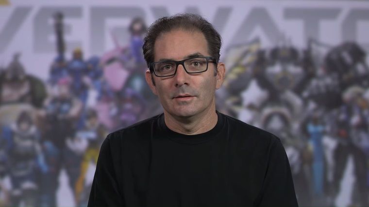 Overwatch'un yapımcısı yine 8 saat boyunca oturarak yayın yaptı