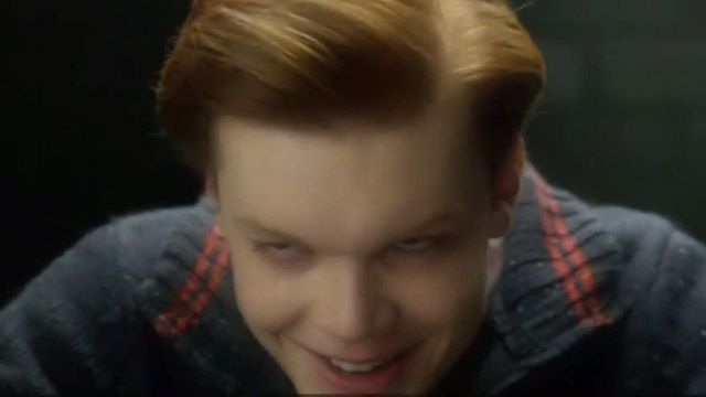 Joker nihayet Gotham semalarına giriş yaptı!