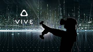 Dota 2'ye özel HTC Vive!