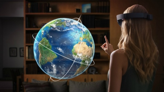 HoloLens'in Development Kit fiyatı, dudak uçuklatıyor...