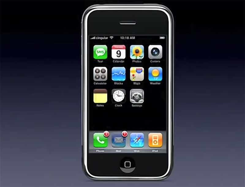 İlk nesil iPhone 1.2 milyon TL'ye alıcı buldu