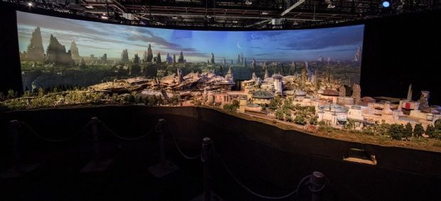 Star Wars Land görücüye çıktı