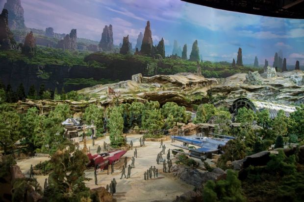 Star Wars Land görücüye çıktı