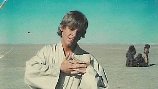 Luke Skywalker'ın Star Wars setindeki ilk fotoğrafı ortaya çıktı