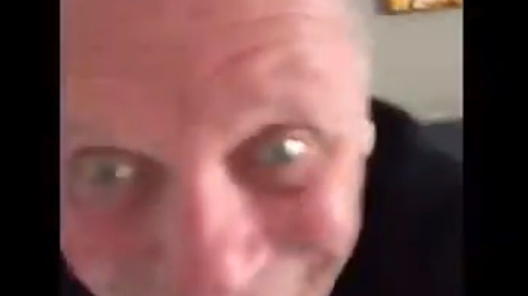 Usta aktör Anthony Hopkins'in ilginç dansı hayranlarını şaşırttı