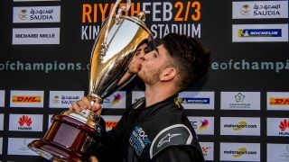 Profesyonel oyuncu, Formula pilotunu gerçek bir yarışta geçti