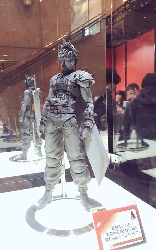 FINAL FANTASY VII Remake için Play Arts Kai figürleri gösterildi