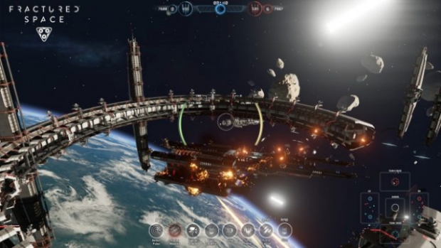 Fractured Space 1 milyon barajını aştı