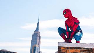 Gerçeğini aratmayacak bir Örümcek Adam çalışması