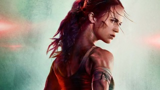 Tomb Raider filmi için garip bir poster yayınlandı