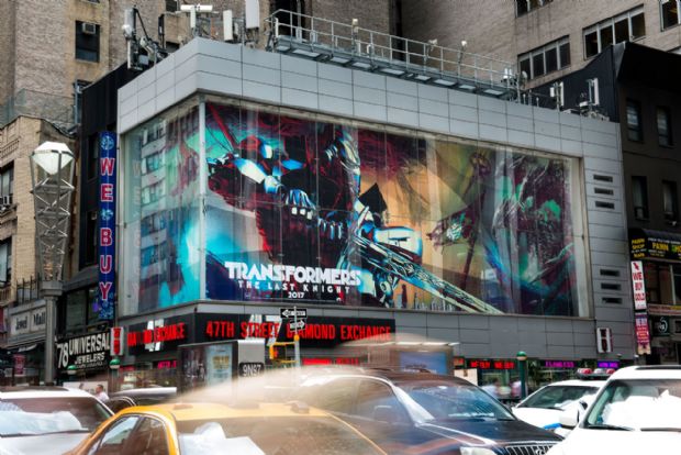 Transformers: The Last Knight'ın ilk posteri yayınlandı