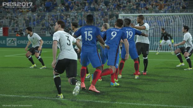 PES 2017 için iki yeni görsel yayınlandı