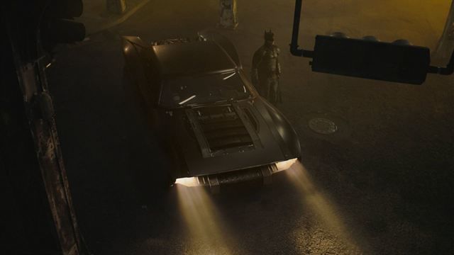 The Batman filminden Batmobile fotoğrafları yayınlandı