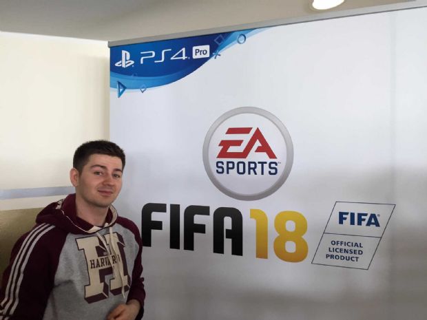 FIFA 18'in ana platformu PS4 mü olacak?