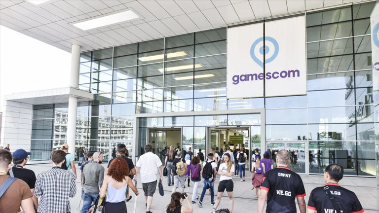 Gamescom 2021 'karma' bir etkinlik olacak