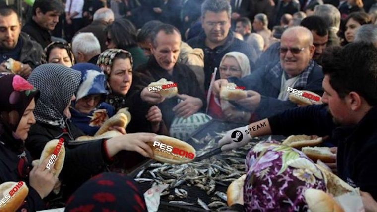 PES 2019'un ücretsiz sürümü yayınlandı