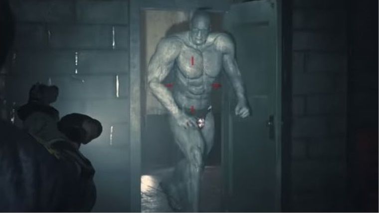 Claire, Ada derken MR. X için de çıplaklık modu yapıldı 