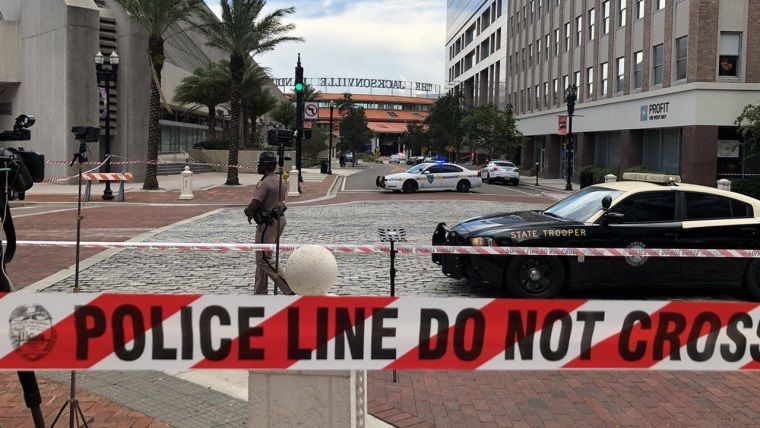 EA, kanlı saldırının ardından NFL müsabakalarını iptal etti