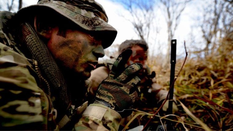 Avengers: Endgame'i izlemek için askerden firar etti