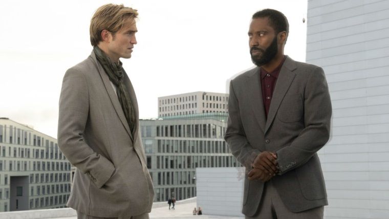 Tenet, süresiz olarak ertelendi