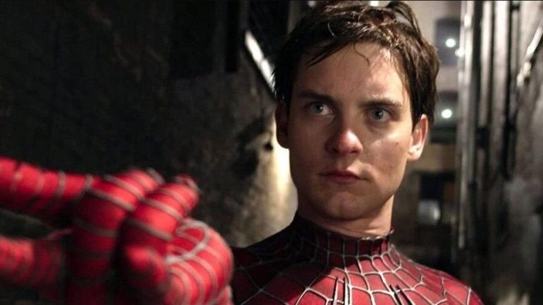 Sam Raimi: 'Tobey Maguire ile Örümcek Adam 4 fikri kulağa hoş geliyor'