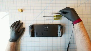 Valve: 'Steam Deck'in içini açarsanız ölebilirsiniz!'