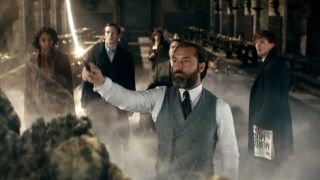 Yeni Secrets of Dumbledore fragmanı bu Perşembe yayınlanacak