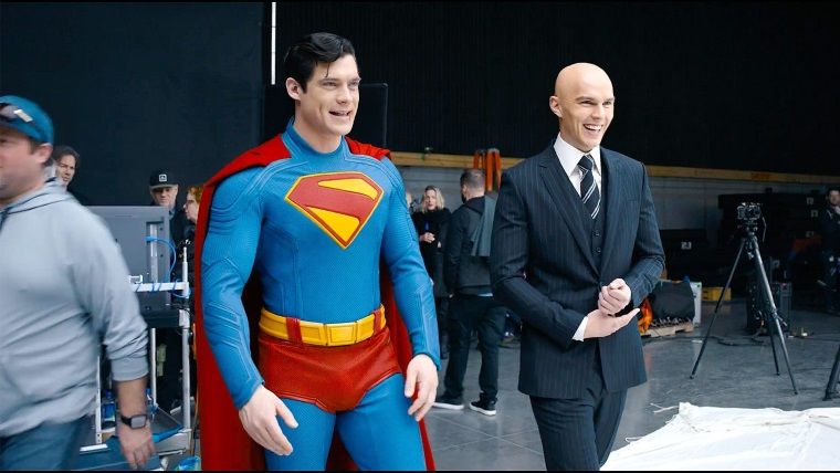 Yeni Superman Filmi Kamera Arkasıyla Heyecan Yarattı