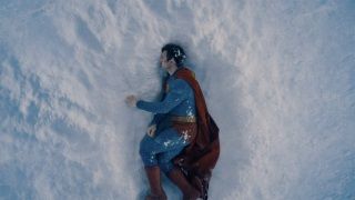 Superman Bu Sefer Gerçekten Evsiz Kaldı