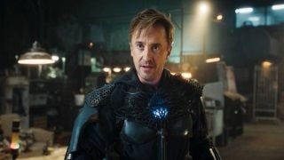 Tom Felton Altered Filminde Demir Adam Benzeri Bir Kahraman