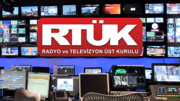 Son Dakika! İnternete RTÜK denetimi mecliste kabul edildi