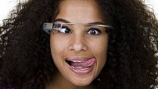 Google Glass iş dünyasına adım atıyor