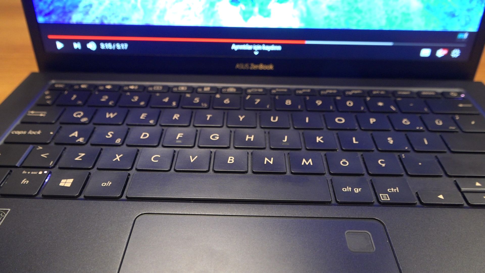 Asus ZenBook S UX391U incelemesi