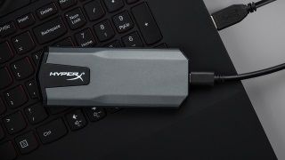 PS4 ve Xbox One uyumlu taşınabilir SSD: HyperX Savage Exo
