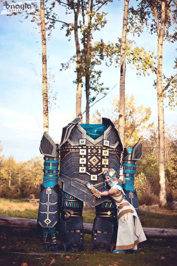 3 Metrelik Guild Wars 2 Cosplay'i yaptılar