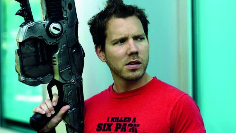 Oyun dünyasında dikiş tutturamayan yapımcı müzikal işine girdi