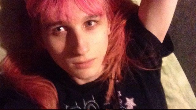 Trans cinsiyetli oyun gelişticisi Rachel Byrk (23) intihar etti