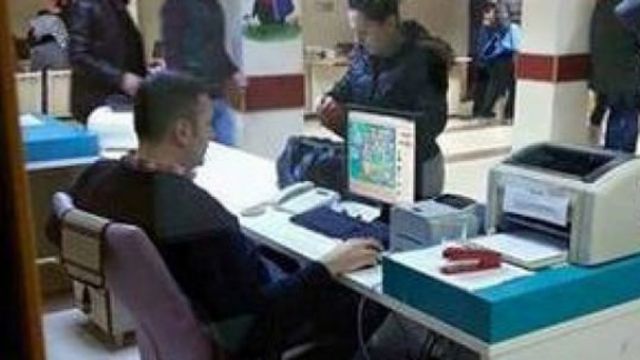 Mesai saatlerinde oyun oynayanlar yandı!