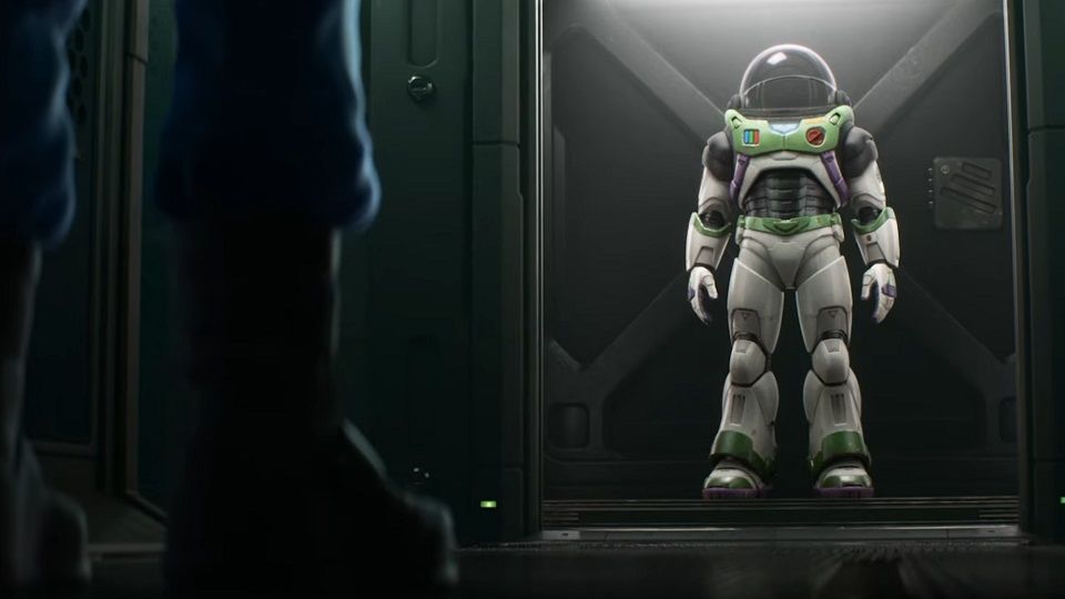 Sevilen Toy Story karakteri Lightyear'ın filminden ilk fragman geldi