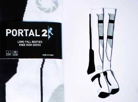 Portal 2'ye çorap söküğü