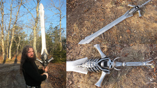 15 kiloluk dev kılıç