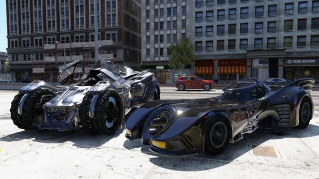 GTA V'de Batmobile kullanmak ister misiniz?