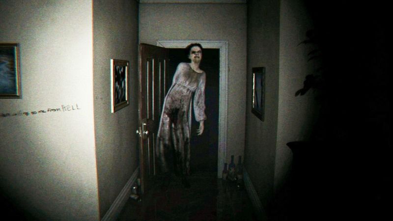 Kojima’nın PT’si Japonya’da Öğrencilere Kabus Yaşatıyor Kojima’nın PT’si Japonya’da Öğrencilere Kabus Yaşatıyor
