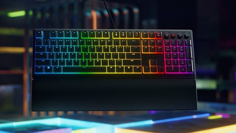 Razer Ornata V3 inceleme