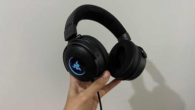 Razer Kraken V3 inceleme ve Kraken V3 Hypersense karşılaştırma