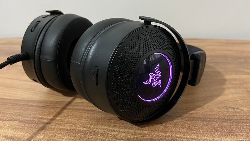 Razer Kraken V3 inceleme ve Kraken V3 Hypersense karşılaştırma