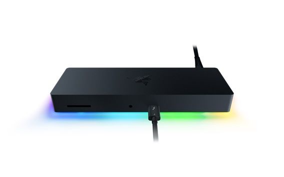 Razer Thunderbolt 4 Dock ile bağlantı seçeneğini her masaya getiriyor