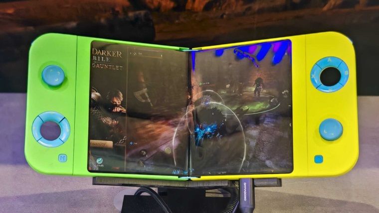 Samsung Katlanabilir Flex Gaming Konsolunu Tanıttı