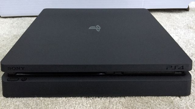 PlayStation 4 Slim'den ilk video sızdırıldı! (Güncellendi)